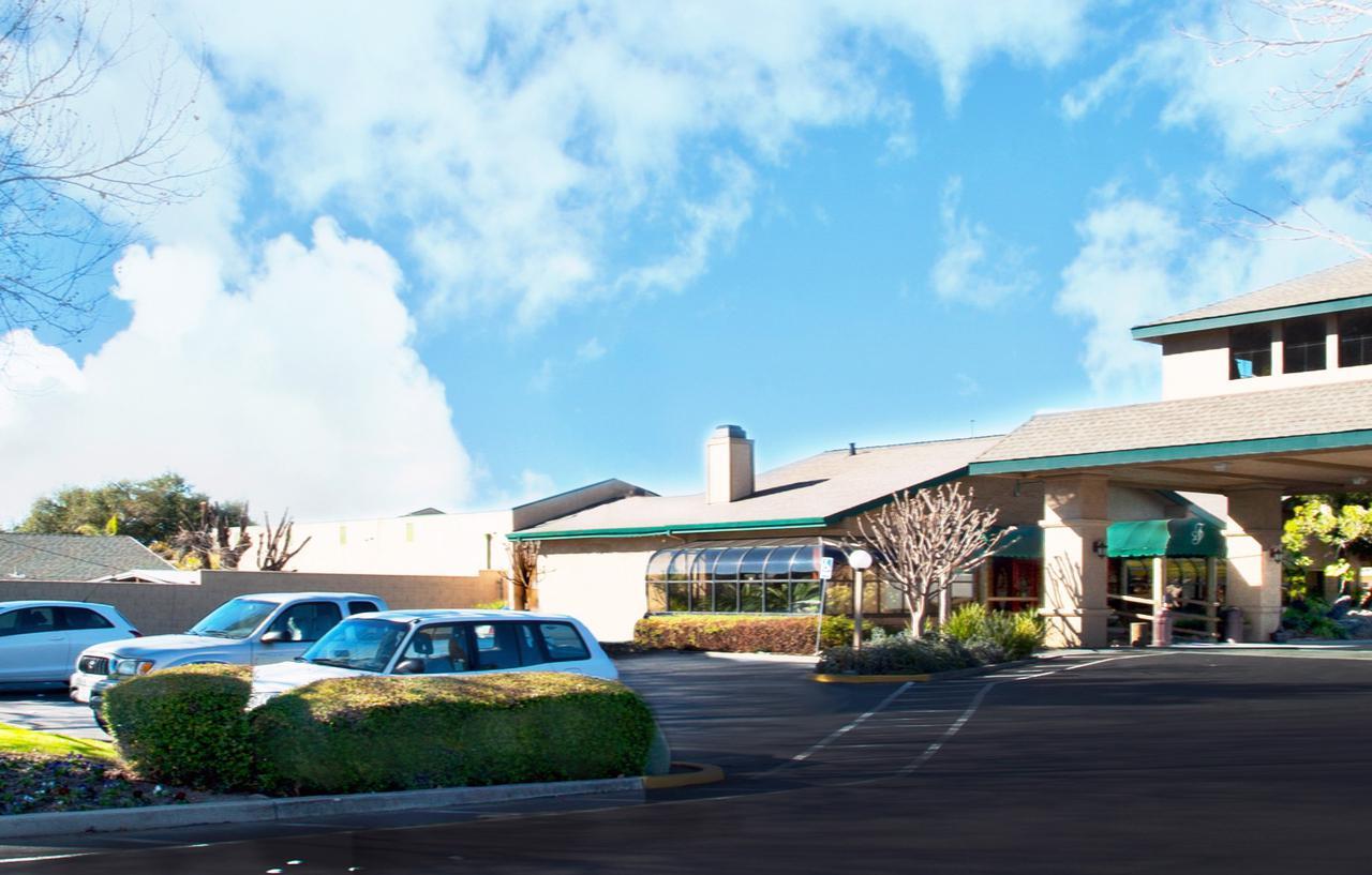 Best Western Plus Forest Park Inn Gilroy Exterior photo